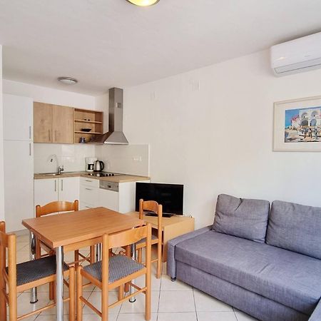 Apartments Lovincic バスカ エクステリア 写真